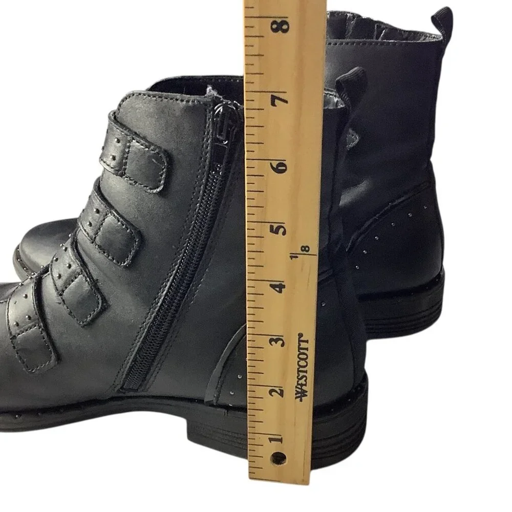 Steve Madden Women's Pursue Boots Black Leather Studded‎ Buckle Straps Ankle 8M